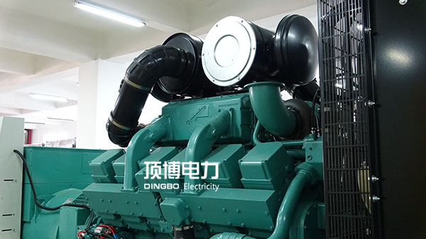 康明斯QSK60系列柴油發(fā)電機組質(zhì)量可靠，性能卓越！